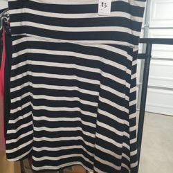 Womens Medium Striped Skirt