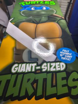 TMNT Giant-Sized Leonardo 15" Poseable Figure