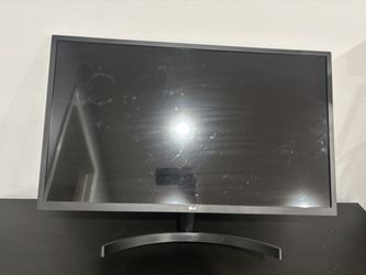 32in LG Computer Monitor