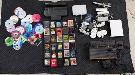 Large Lot of Vintage Videogames (Mixed)