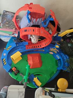 Monster truck track