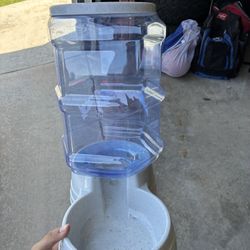 automatic feeder 