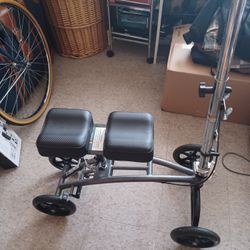 Knee Scooter Like New, Missing Basket, Making Space In My Room Only Pick Up 