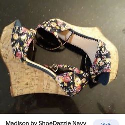 Madison Wedge Shoes Still Have In  Box