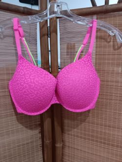Ladies /Juniors No Boundaries Bra