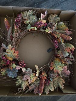28 inch Fall wreath