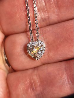 Heart Shaped 18kt White Gold Plated Sterling Silver Pendant Necklace