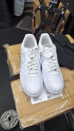 Nike Air Force 1 Low White Sneakers size 10.5