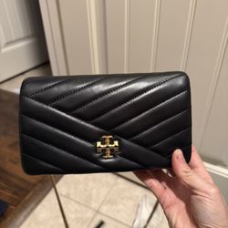 Tory Burch McGraw chain wallet.