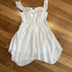 NEW Sz XS/S Wild Fable Ruffle Dress White