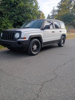 2008 Jeep Patriot 4 cylinder automatic