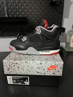 Air Jordan 4 (GS)