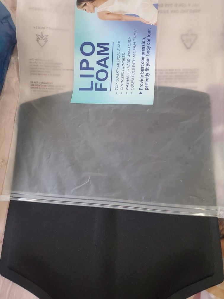 Lipo Foam Post Up