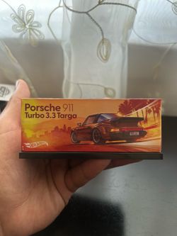 RLC Porsche 911 3.3 Targa Hot Wheels