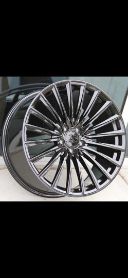 A Set Of 4 Mercedes Wheels 