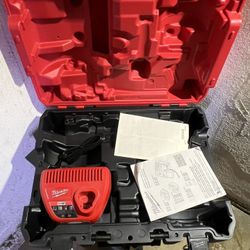 2 Milwaukee Case And Chargers 