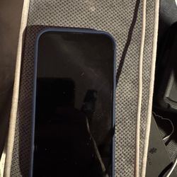 Apple iPhone 13 128GB FOR PARTS Very Good Condition * READ DESCRIPTION*