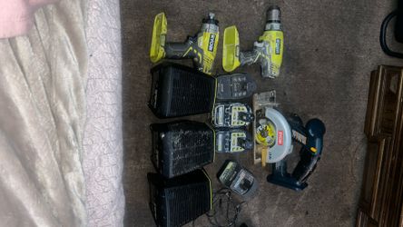 Ryobi Tools Bluetooth Speakers 3 Batteries And Charger