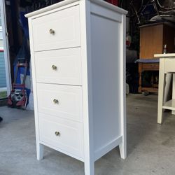 4 Drawer Dresser 