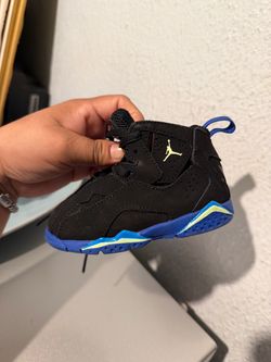 Jordan size 6 c toddler