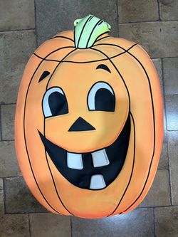 vintage 1980s / 1990s Vacuform Plastic Pumpkin Wall Decoration