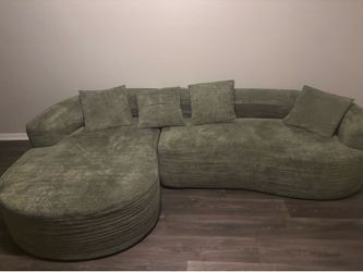 Brand new boneless sectional