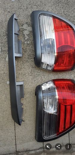 Subaru Baja Taillights