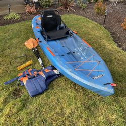 Fishing kayak + accessories  