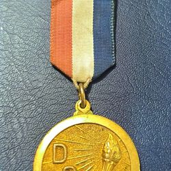 Medalla Direccion General De Deportes-cuba-antorcha