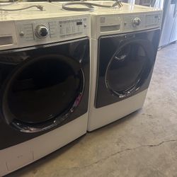 Kenmore Washer And Electric Dryer 