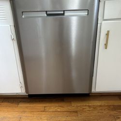 Maytag Dishwasher