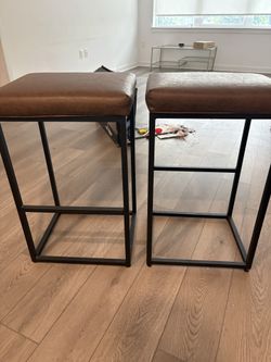 Brown Bar Stool Set