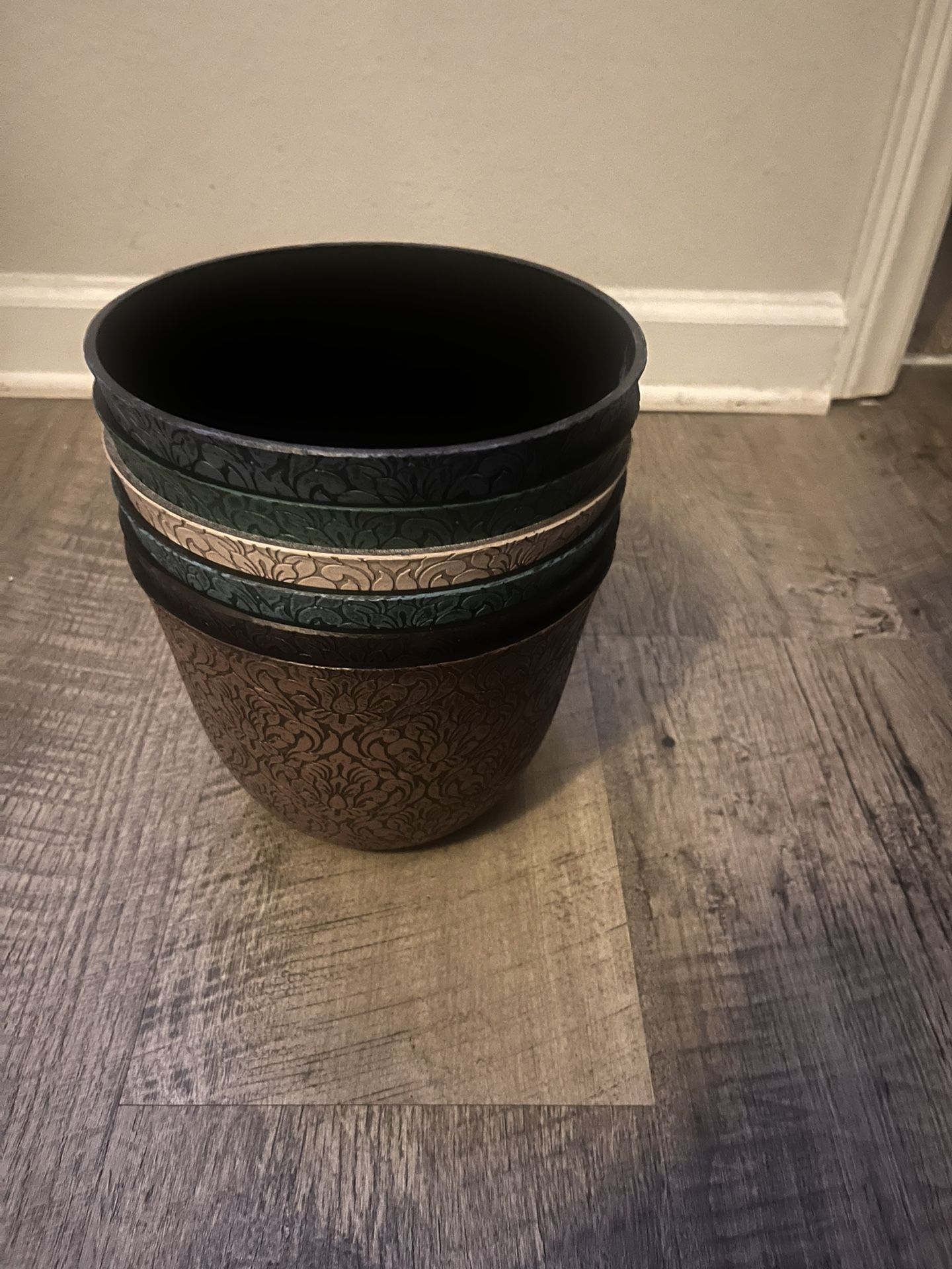 Plastic Flower Pot Set