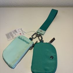 Lululemon  Dual Pouch Wristlet