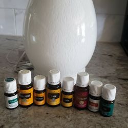 Young Living Diffuser & Essential Oils