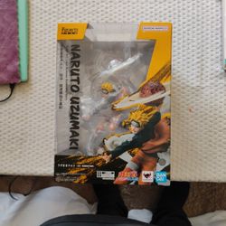 Naruto Shippuden Statue 