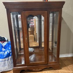 Curio (4’ Tall 3’ Wide 2’ Deep) Glass Lighted With Glass Shelves Key Front Door 
