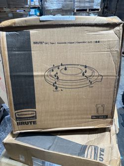 [192].  (LID ONLY) Rubbermaid Commercial Products BRUTE Trash Can Dome Lid, Gray, 32-Gallon, Compatible with the Rubbermaid Heavy Duty 32 Gallon Garba