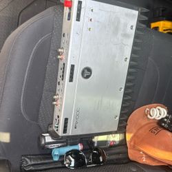Jl Audio Amplificador