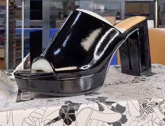 Chinese Laundry Platform Mule Chunky Heel 7