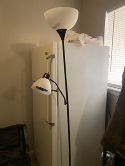 6ft Lamp
