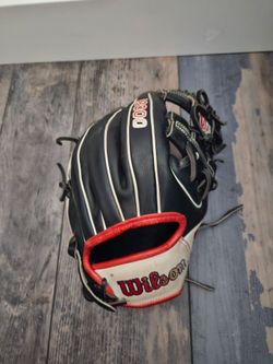 Wilson A200 Baseball glove