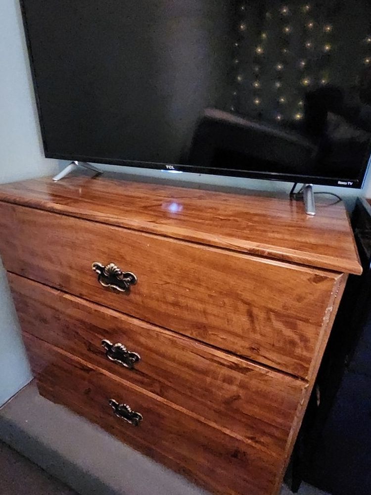 **PENDING** Free Wood Dresser ~ Heavy