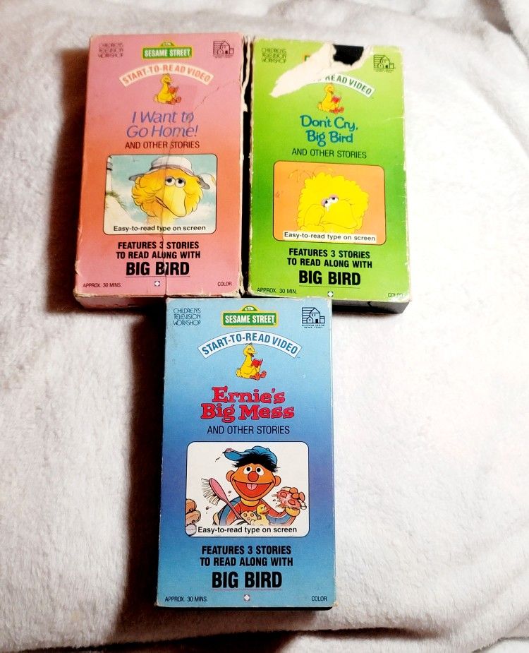 Sesame Street - Start To Read Lot (2 Big Bird, 1 Ernie) 1992 VHS Tapes