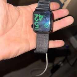 Apple Watch SE 