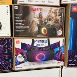 JBL PartyBox On The Go Bluetooth Speaker And Mic