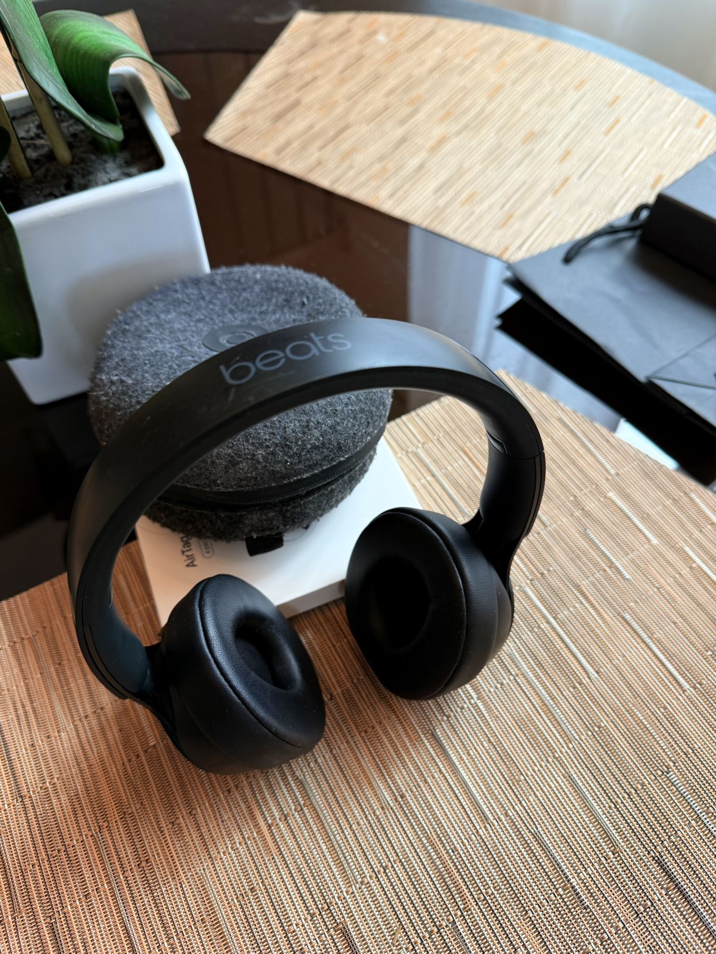 Beats Solo Pro Wireless Noise Cancelling Headphones - Black