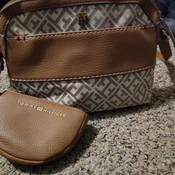 Tommy Hilfiger Crossbody 