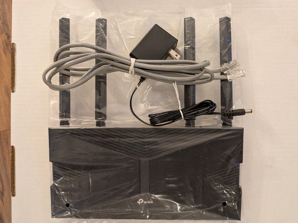 WiFi Router TP Link AX1500 & Range Extender (Repeater)