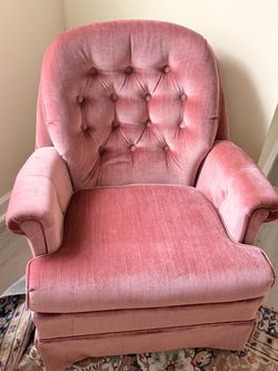 Pink swivel chair